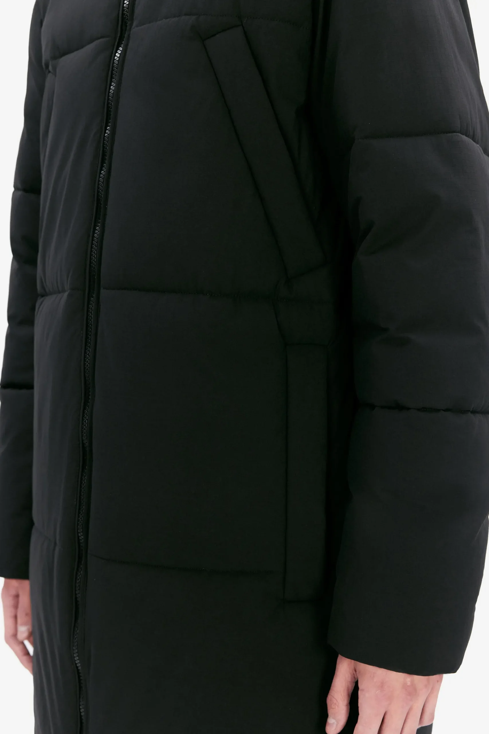 Best Elvine Brynolf Black