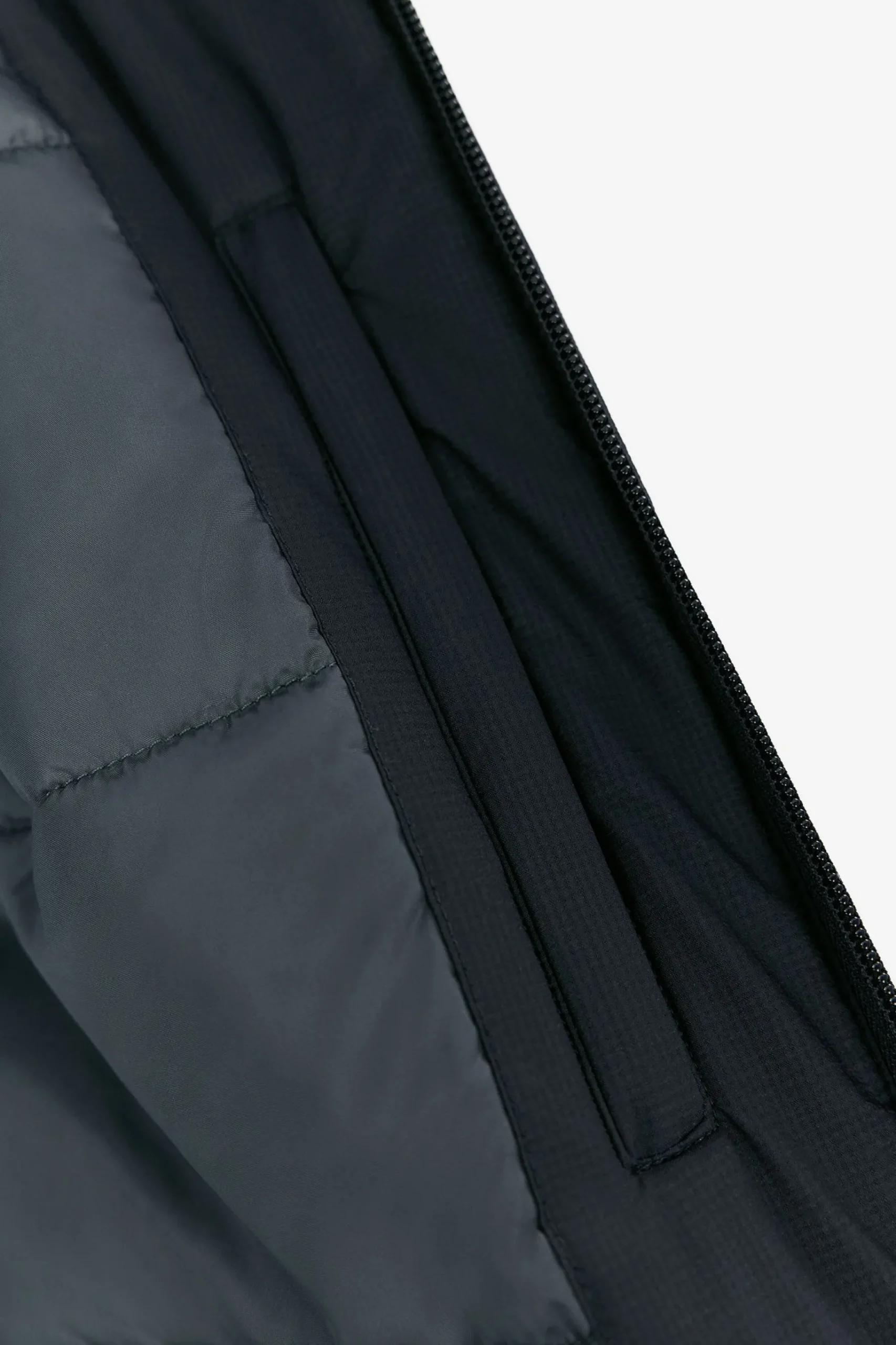 New Elvine Henric Navy